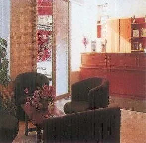 Altona Otel Paris