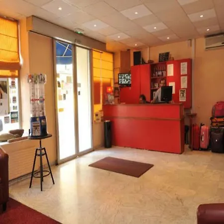 Altona Otel 2*