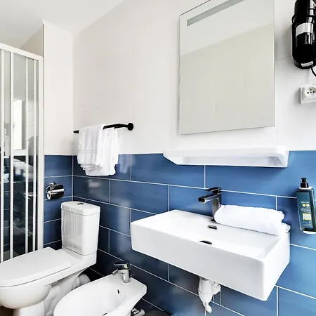 ホテル アルトナ 2*