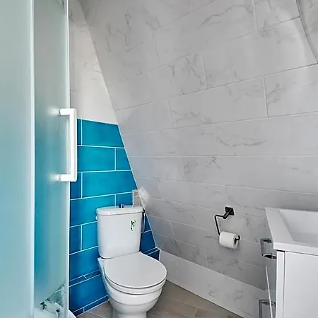 Hotel Altona 2*
