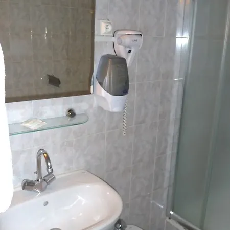 Altona Parigi