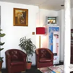 Altona Hotel