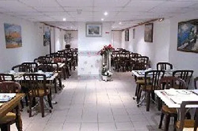 Altona Hotel 2*