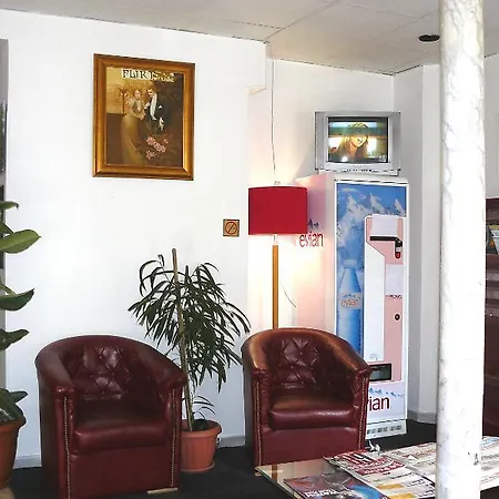 阿尔通纳酒店 酒店